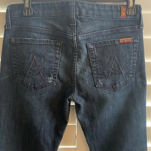 7 For All Mankind Flare Jeans. Size 27 x 33. - Picture 6 of 8